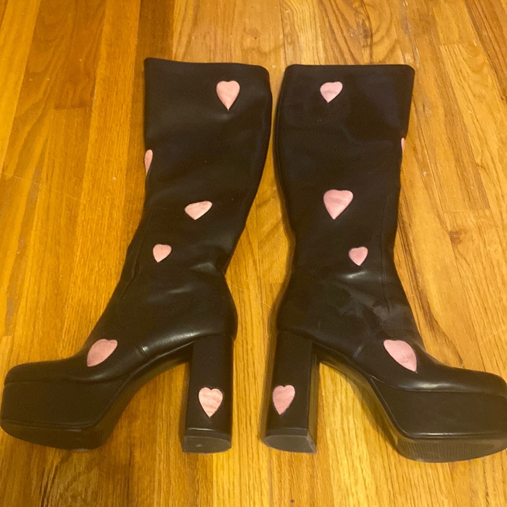 Lamoda Platform Heart Boots - CANDYFLOSS LOVE PLATFORM  (brand new never worn)